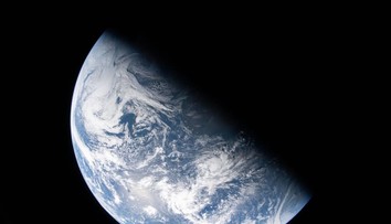 OBRAZOM: Dychberúce zábery z kozmickej lode Orion. Zem, ako ste ju ešte nevideli