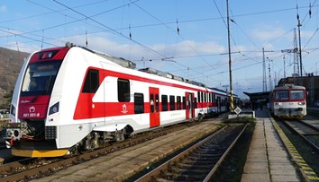 ZSSK počas sviatkov posilnila spoje. Najvyťaženejšie vlaky sú už takmer vypredané