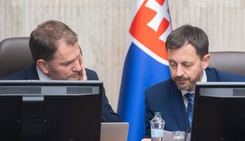 E. Heger pokračuje so zbieraním podpisov. I. Matovič ani G. Gyimesi mu ich zatiaľ nedali