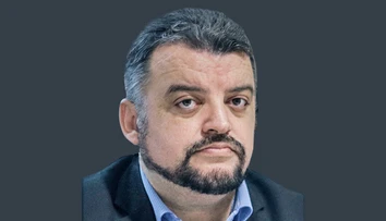 Eduard Chmelár