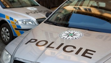 V lesoparku v Prahe našli zavraždené 3-ročné dievčatko. Polícia už zadržala podozrivého