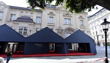 Podozrenia ohľadom predsedníckych zákaziek neboli vyvrátené, tvrdí Transparency International