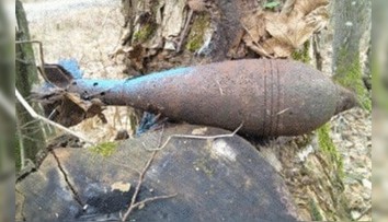 Ako sa tam dostala? Muž našiel delostreleckú mínu na nezvyčajnom mieste