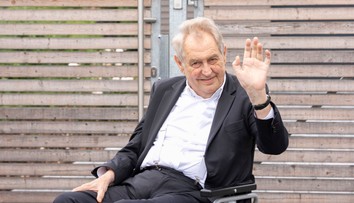 Český exprezident Zeman označil Rusko za agresora. Pre všetkých má veľavravný odkaz