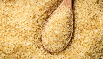 Prečo máme chuť na sladké? Odborníčka vysvetľuje vplyv cukru na pleť aj trávenie