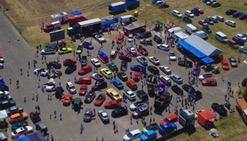 Hudba, slnko a jedinečné autá. Na výstave tuningu bolo vidno tie najkrajšie kúsky