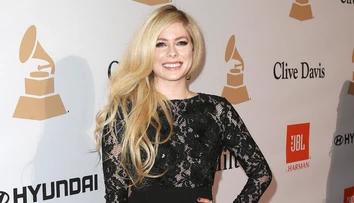 Prečo by ste si nemali googliť meno Avril Lavigne? Je to nebezpečné