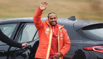 Neverí si už na titul? Hamilton s opatrnými vyjadreniami pred sezónou, na debut vo Ferrari sa však teší