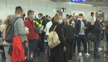 Plne zaočkovaní Slováci už môžu cestovať do USA. Smolu však majú tí, ktorí stavili na Sputnik