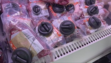 Pod zámkom bolo aj maslo. V niektorých supermarketoch nájdete potraviny s ochrannými čipmi proti krádežiam