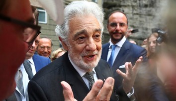 Plácido Domingo sa kajá za sexuálne obťažovanie žien. Chce zmeniť hudobný priemysel