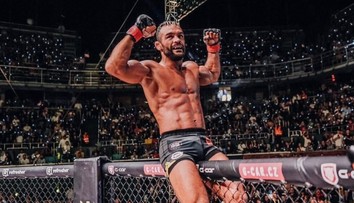 Vzal igelitku a na nočnej stavil stovku, že ráno zabije McGregora. Slovák dojedal z VIP stolov, dnes má opasok od Tysona (rozhovor)