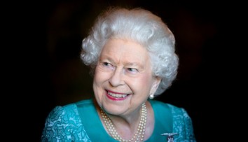 Briti si pripomínajú smutné výročie. Ako sa zmenila monarchia od smrti Alžbety?