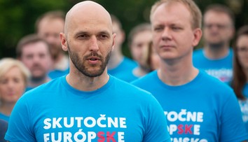 Progresívne Slovensko a SPOLU vyzvali Kisku ku spolupráci, on ju neodmieta