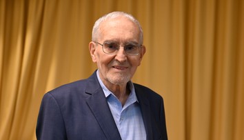 Sociológ Martin Bútora: Pred Novembrom ´89 sme sa veľmi hanbili. Slovensko sa dostáva do izolácie a stagnuje