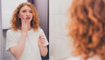 Krvácajú vám ďasná? Vedci hovoria, že môžu upozorniť na problém s obličkami