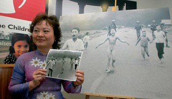 Z pekla do Hollywoodu. Legendárny fotograf mieri do dôchodku