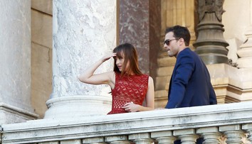 Zaskočení fanúšikovia! V Paríži ich prekvapili hviezdy 50 Shades of Grey