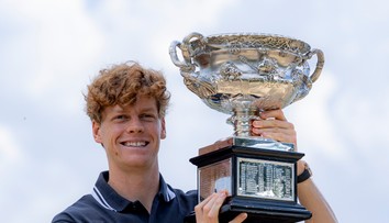 Halepovej zničili kariéru, on nepríde ani len o Grand Slam. Tenisový svet sa búri po dohode Sinnera s WADA