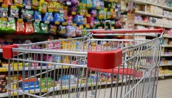 Vychýrený obchod so sladkosťami hlási obrovské problémy. Postupne zatvára pobočky