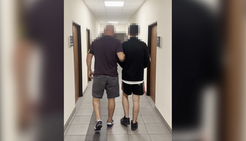 FOTO+VIDEO: Tínedžera poliali benzínom a zapálili. Doma sa ešte pokúšal schladiť v sprche