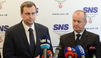 Desaťmiliónová zakázka na ministerstve obrany. Preveruje ju ÚVO