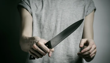 Útočníka, ktorý dobodal Češku a Nemky v Hurgade, previezli na psychiatriu
