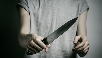 Útočníka, ktorý dobodal Češku a Nemky v Hurgade, previezli na psychiatriu