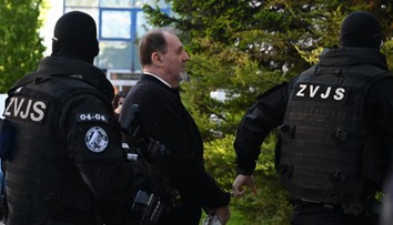 Obžalovaného Juraja Cintulu priviedli na Najvyšší súd SR