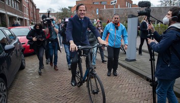 Víťazom volieb v Holandsku je strana premiéra Rutteho