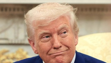 Opäť môže byť všetko inak. Trump zvažuje dočasne oslobodiť autá od ciel