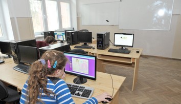 Internet zadarmo pre tisíce slovenských detí. Nový projekt pomôže žiakom z chudobných rodín