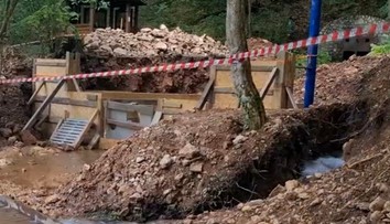 Bagrami zničili kaskády pri Krásnohorskej jaskyni a s nimi zrejme aj desiatky chránených ulitníkov