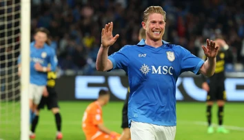 De Bruyne vystrelil body Neapolu, SSC však pláva v strede tabuľky. Obhajca titulu naďalej bez prehry