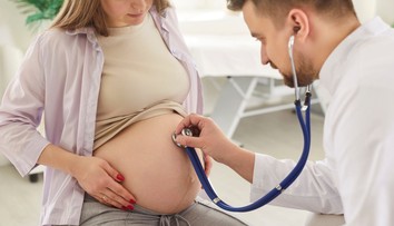 Klesajúca pôrodnosť vedie k vymieraniu Európanov. Počet obyvateľov EÚ v tomto storočí klesne o 50 miliónov