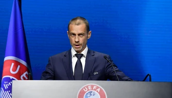 Ak pôjdeš kandidovať znova, budeš mať konkurenciu. Šéf UEFA poslal rázny odkaz Infantinovi