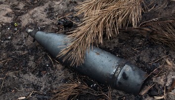 Muž našiel funkčný delostrelecký granát z druhej svetovej vojny. Odniesol si ho domov
