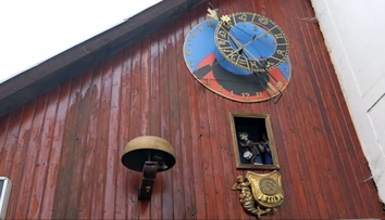 Malá liptovská obec Hybe sa pýši tým, čo Praha. Má vlastný orloj, dokonca aj s promenádou
