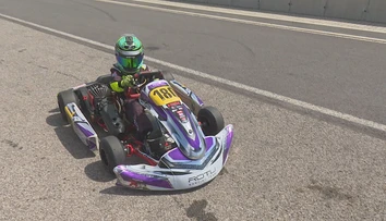 Miškovi (9) odvaha rozhodne nechýba. Z malého fanúšika motorov vyrastá nádejný pretekár