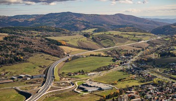 Slovensko má nový diaľničný úsek: Čo prinesie vodičom a regiónu úsek R2 Kriváň – Mýtna?