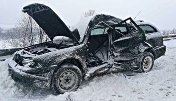 Na diaľnici D1 pri Ladcoch zahynula mladá vodička