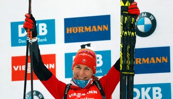 Nasťa Kuzminová na 2. mieste v stíhacích pretekoch na 10 km v Oberhofe