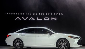 Toyota sa rozhodla zvolať do servisov autá po celom svete