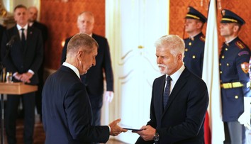 Expert: Babiš a Pavel dosiahli remízu, Motoristi to ešte stále nepochopili