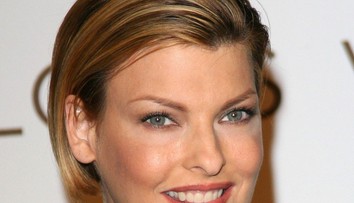 Jedna z najkrajších modeliek je na nespoznanie. Pribratá a opuchnutá