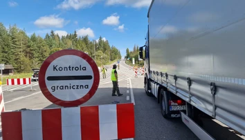 Komplikácie pre vodičov. Hraničný priechod na sever Slovenska náhle obojsmerne uzavreli