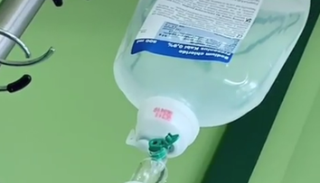 Slovenská herečka vystrašila fanúšikov: Skončila na operačke, fotky po zákroku!