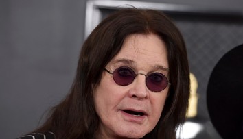 Vraj pod vplyvom drog manželke povedal, že ju zabije. Kariéra Ozzyho Osbournea bola plná vzostupov aj pádov