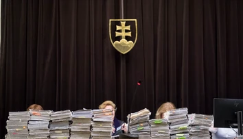 Muža, ktorý obral Slovákov o miliardy, podmienečne prepustili na slobodu