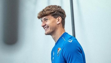 Zrazu ma sleduje aj Calzona, na to mám vlastný názor. Mladého Slováka chcú do repre i Česi, koho si vyberie?